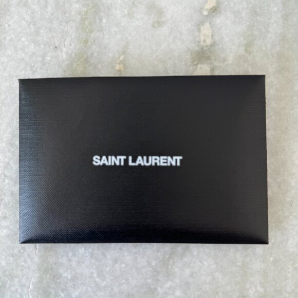 LIMITED EDITION Saint Laurent: YSL Lou Medium Bag WITH TASSEL - Picture 3 of 16
